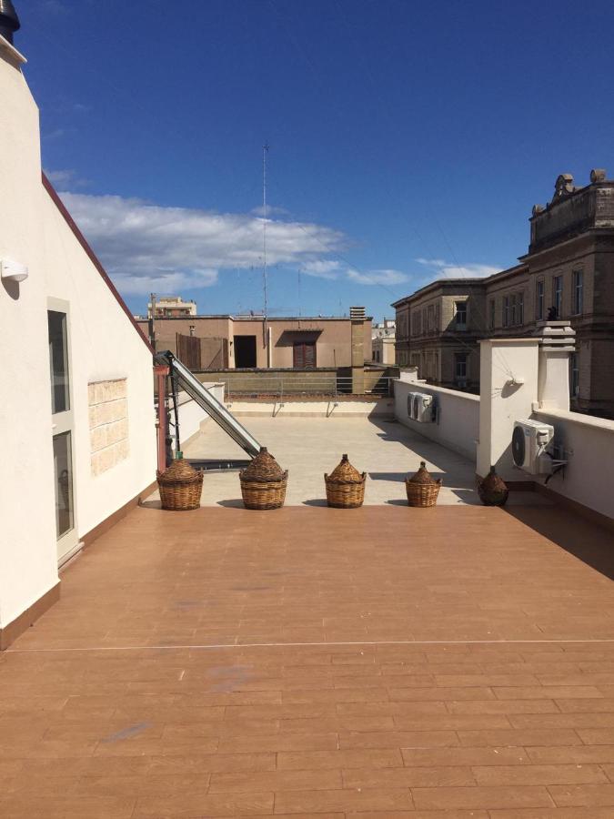 Palazzo Romanelli B&B Trani Buitenkant foto