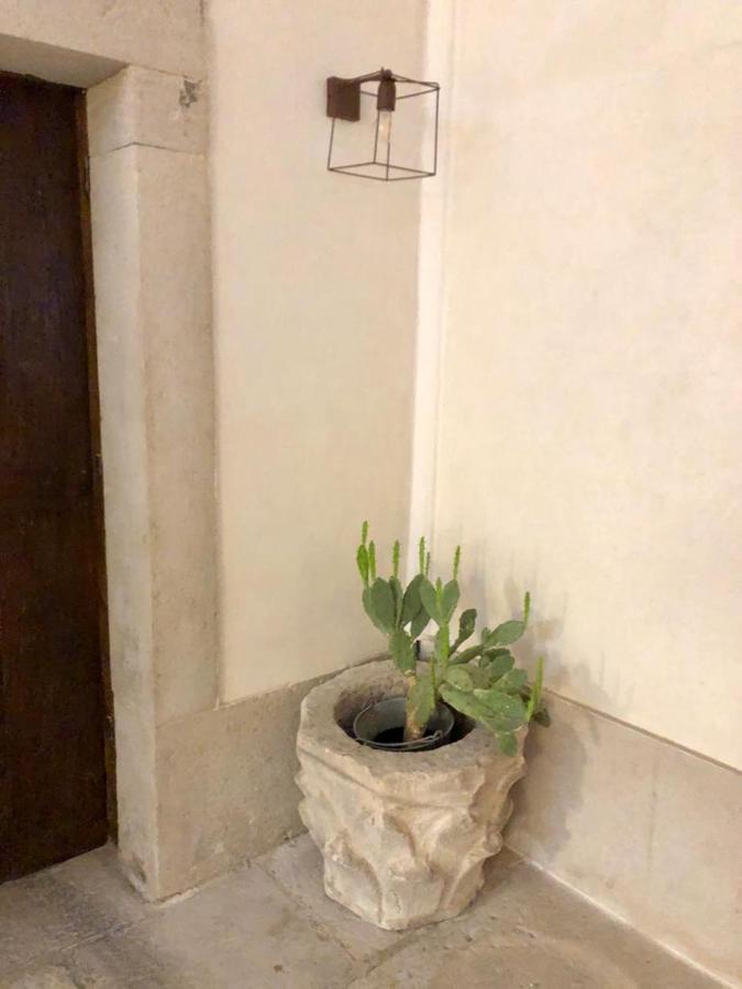 Palazzo Romanelli B&B Trani Buitenkant foto